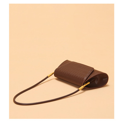 New products French A small minority design Armpit 2021 Autumn and winter new pattern senior Western style Baguettes One shoulder Handbag