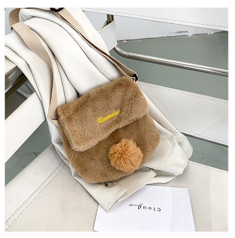 New Trendy Cute  Plush Shoulder Bag display picture 7