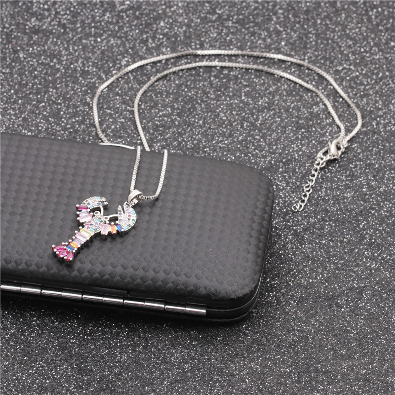 fashion microinlaid zircon crab pendant necklacepicture3
