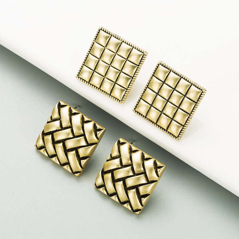 Retro Geometric Button Lattice Bronze Alloy Earrings display picture 6