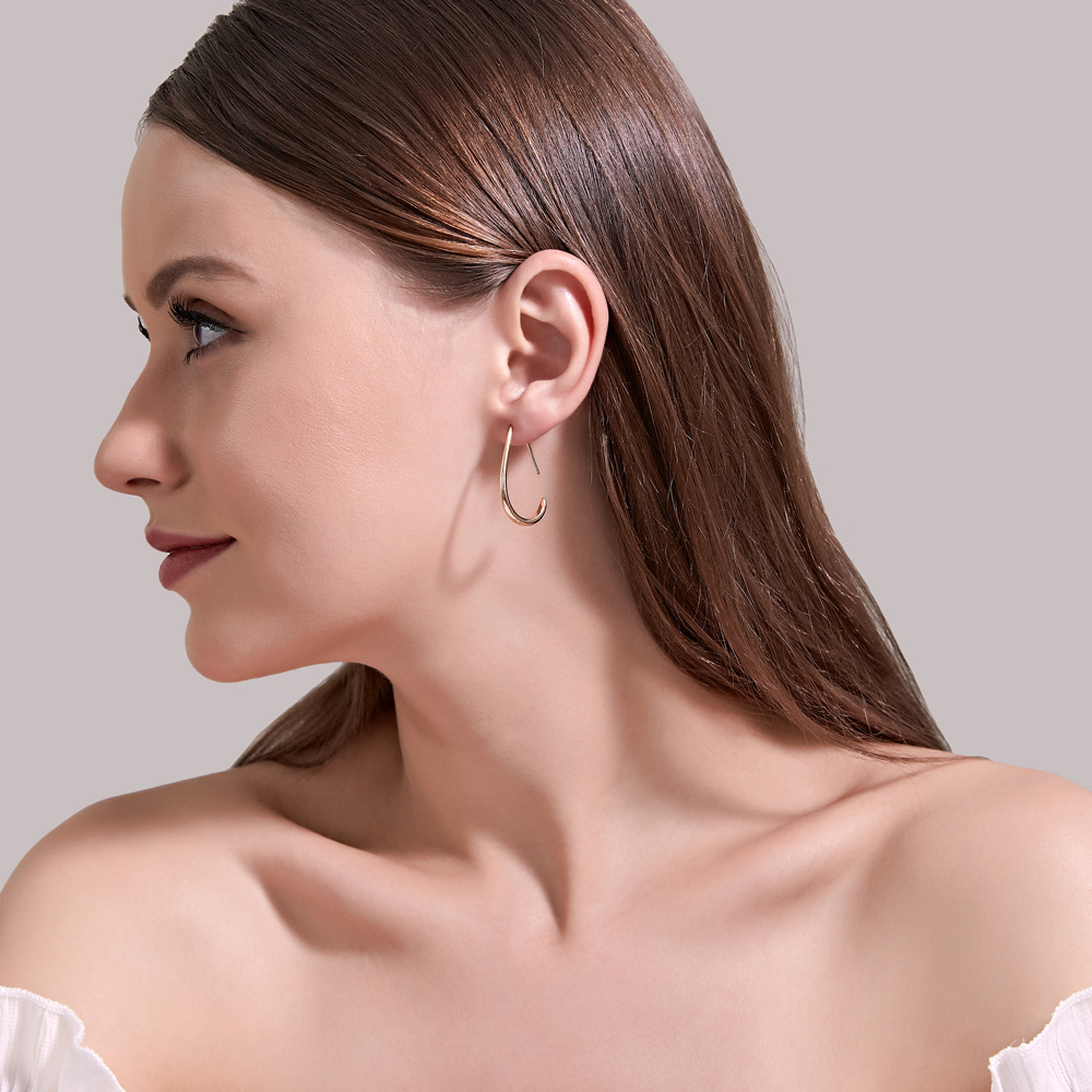 Boucles D&#39;oreilles Goutte D&#39;eau Simples Boucles D&#39;oreilles Géométriques Boucles D&#39;oreilles Minimalistes En Gros Nihaojewelry display picture 4