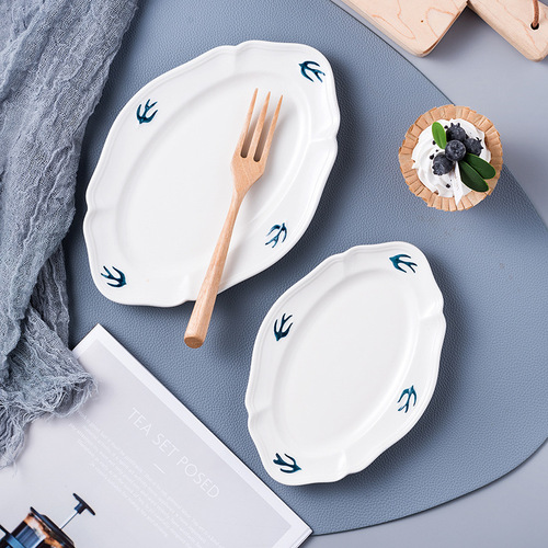 Small and Fresh Ceramic Swallow Plate, Simple Afternoon Tea Dessert Plate, Japanese Tableware Export Engraved Swallow Flat Plate