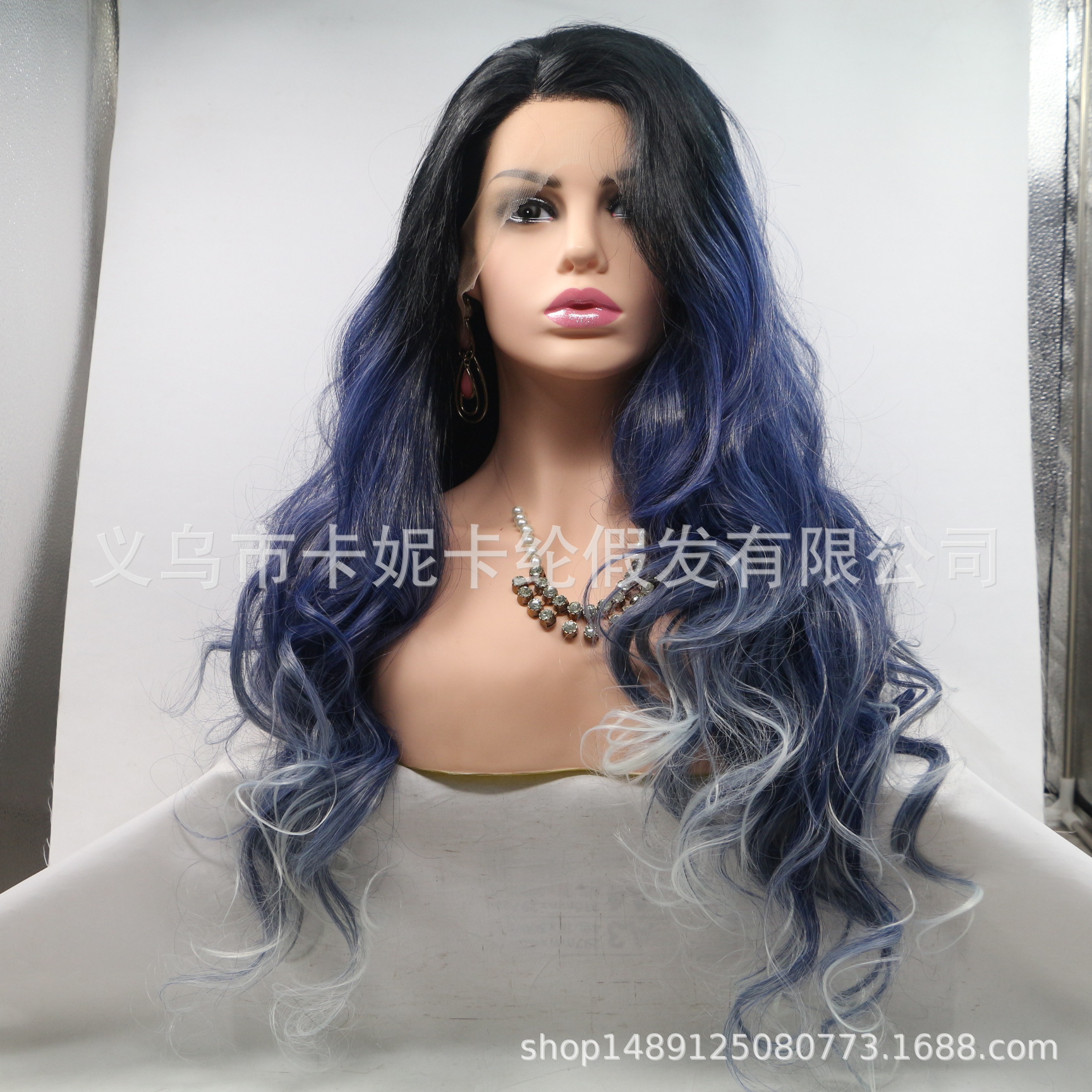 Front lace chemical fiber wig European and American Women's Small long curly hair gradient T color a generation of hair