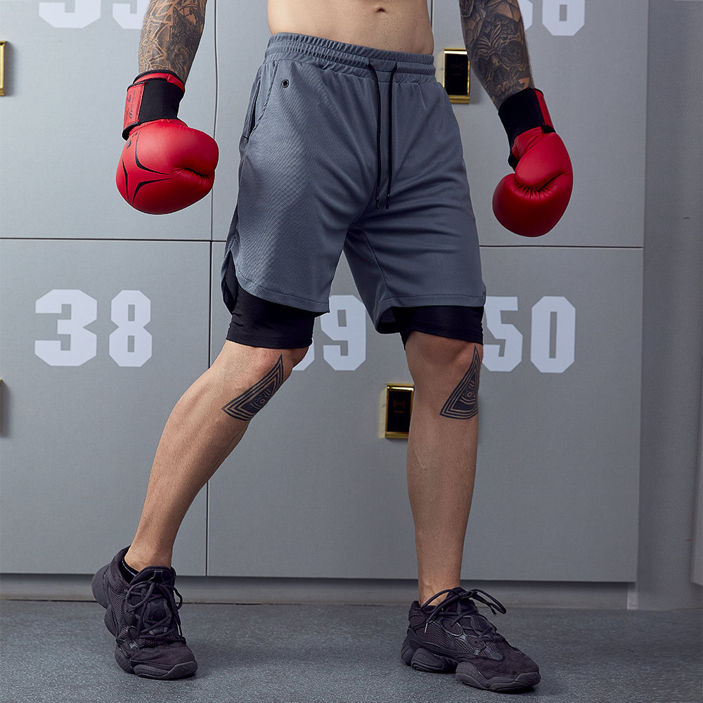 Sneldrogende casual fitnessshorts voor heren met dubbele anti-reflectielaag en vijfkwartlengte_voghion.com