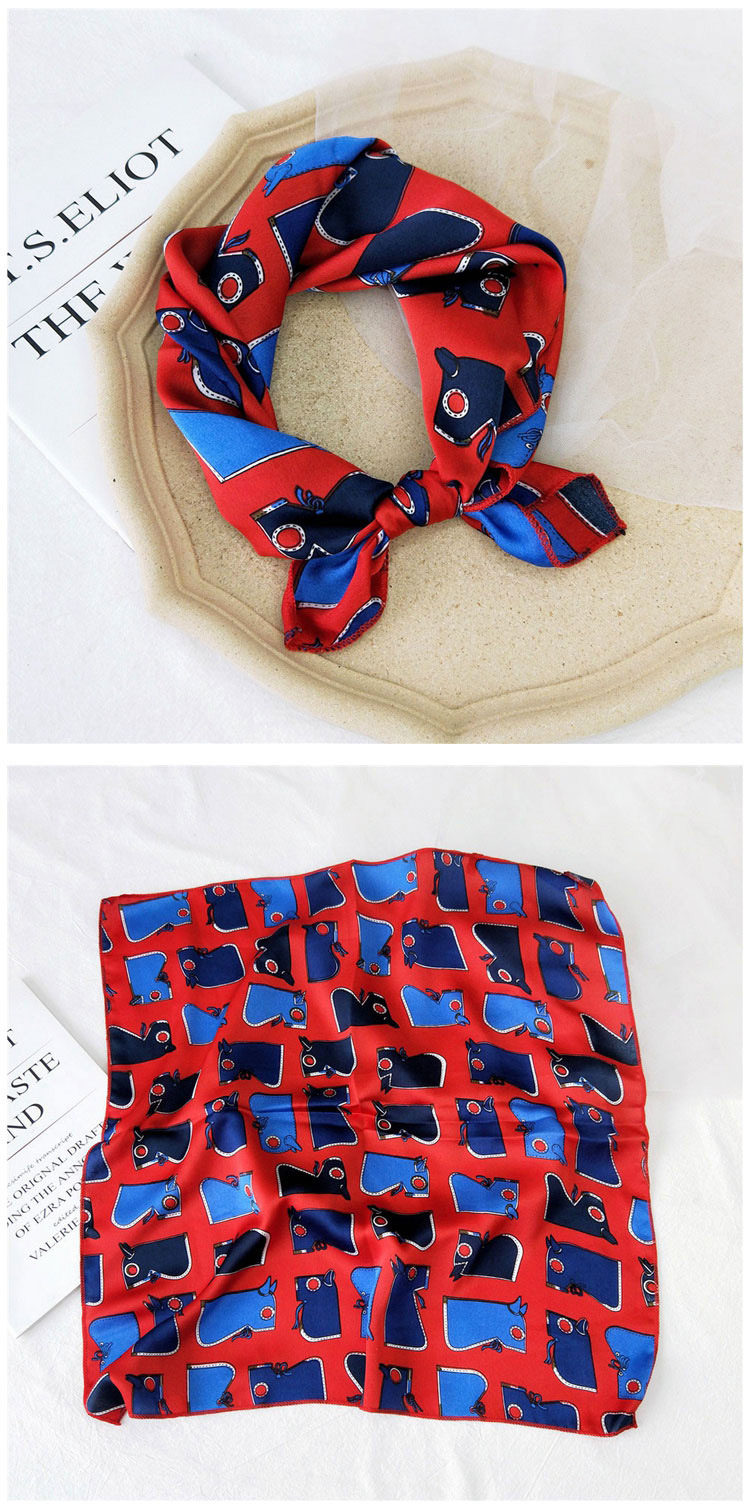 Sweet Style Women's Sweet Polka Dots Heart Shape Polyester Printing Silk Scarves
