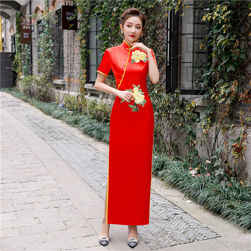 Chinese Dress Qipao for women Yellow Qipao peony hot drill long waist closing cheongsam