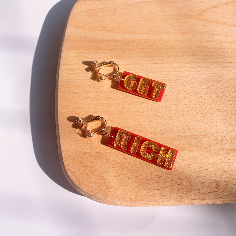 Get rich ear clip