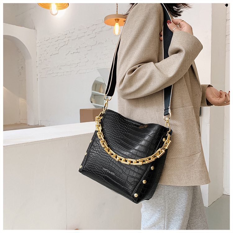 New Trendy Fashion Trend Bucket Bag display picture 75