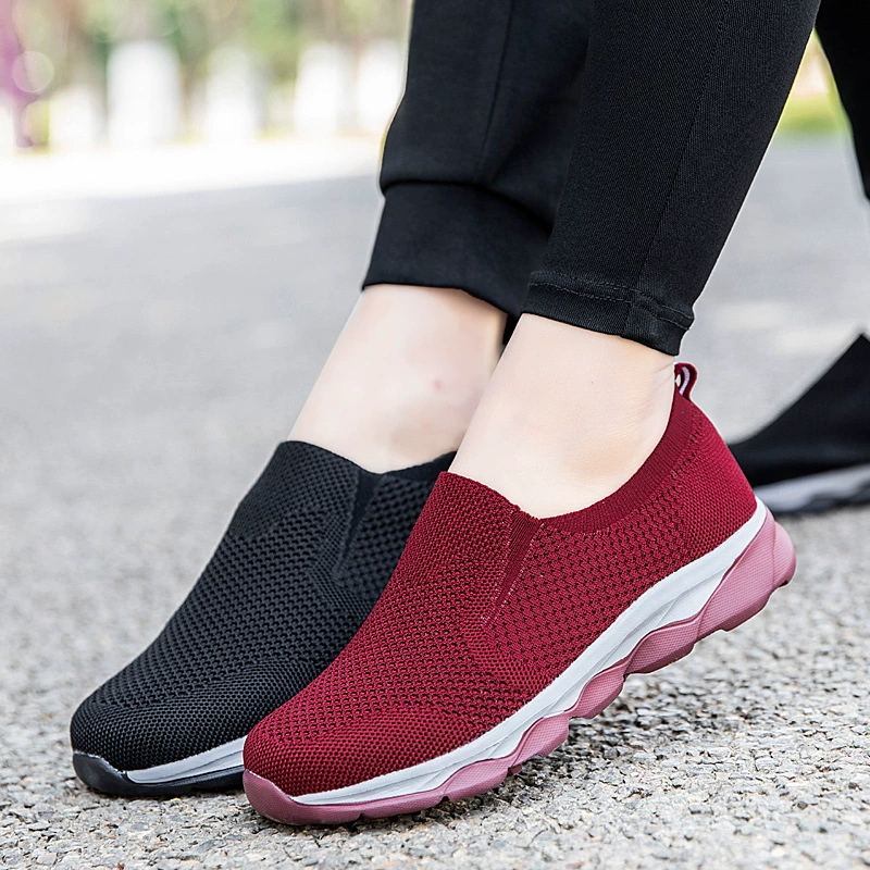 2022 Весенне-летняя обувь для пожилых людей, женская обувь, обувь для мам, обувь из дышащей сетчатой ткани, прогулочная обувь для среднего и пожилого возраста, мужская обувь на мягкой подошве