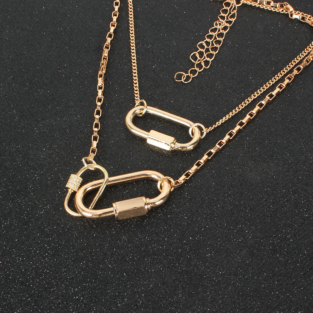 Fashion Simple Double-layer Carabiner Alloy Accessories Retro Geometric Pendant Necklace For Women display picture 4