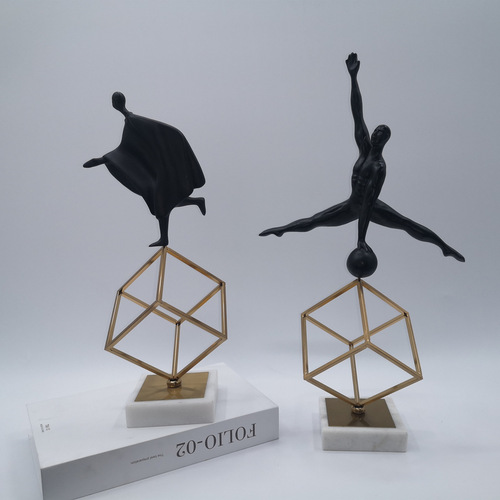 European-style sports figurine console TV stand decoration creative sample room soft furnishing bar counter desk figurine