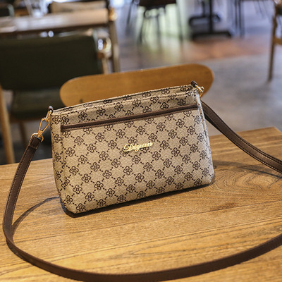 Baobaonv 2021 Autumn and winter new pattern Flower Bag middle age Female bag One shoulder Diagonal portable Compartment Female bag Mother bag