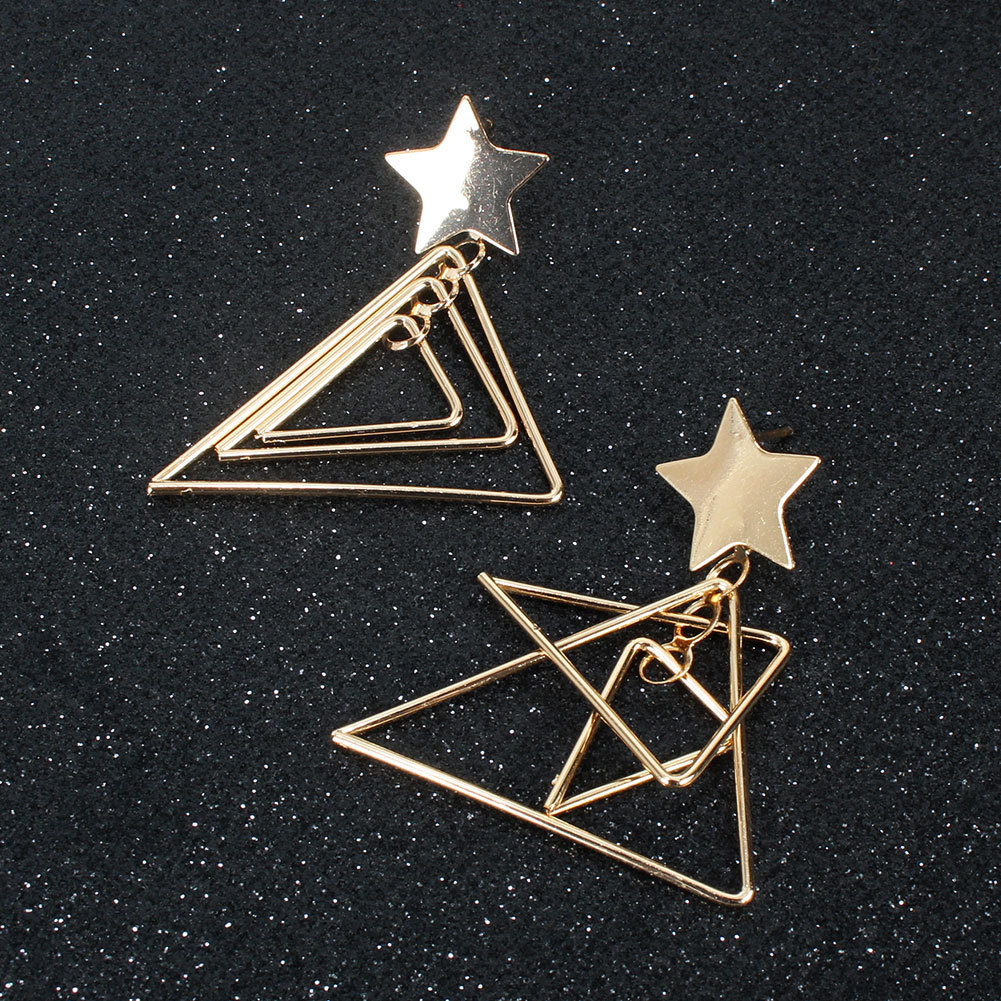 Bohemian Retro Alloy Geometric Gold Earrings Fashion Earrings Wholesale Nihaojewelry display picture 5