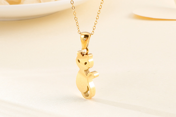 Stall Goods Live Supply Stainless Steel Cute Pet Kitty Necklace Female Fashion Creative Cat Ornament