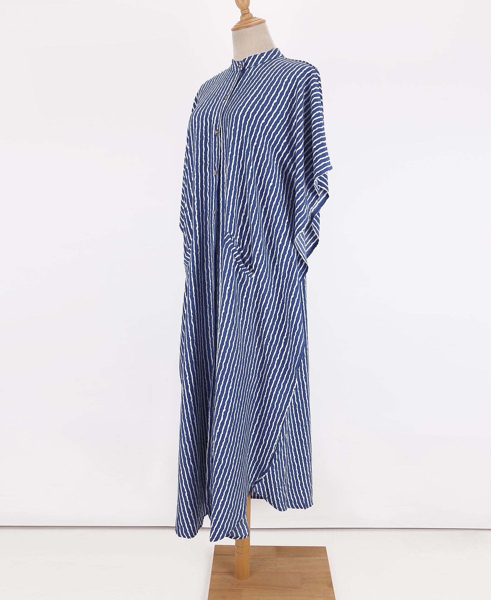 New Loose Large Size Vacation Robe Sun Protection Clothing Cardigan Beach Jacket Bikini Cover-up Swimsuit Blouse in Cover Ups