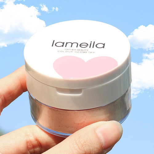 Setting loose powder, light and oil-controlling powder, matte, not easy to remove makeup, brightening, long-lasting concealer, waterproof setting powder