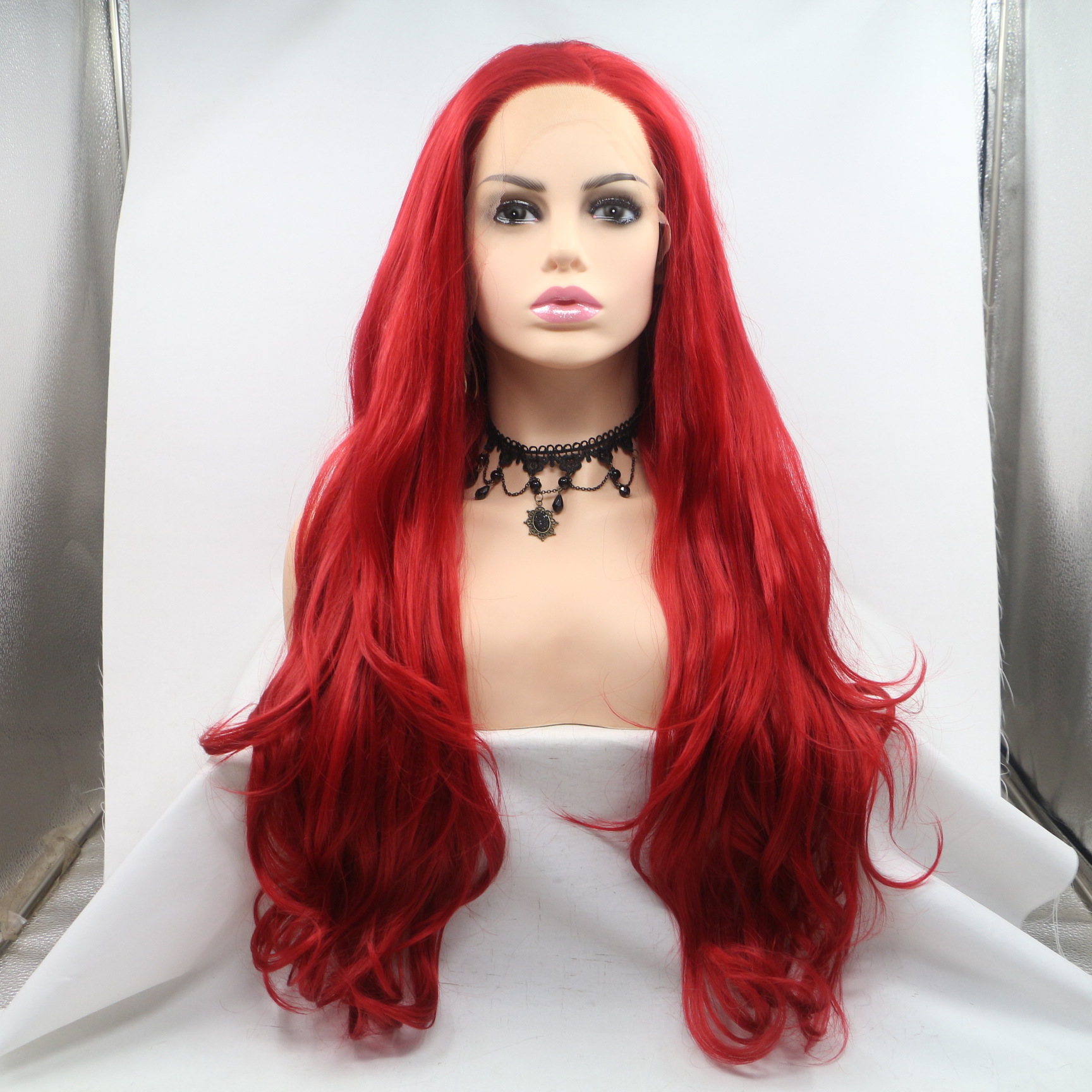 Comercio exterior moda fibra química pelucas mujeres cabello largo rojo brillante cabello recto de seda de alta temperatura cubierta de cabeza al por mayor