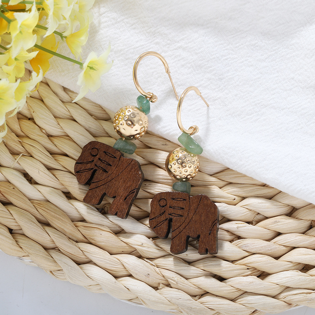 New Fashion Creative Wood Carving Artificial Gems Stitching Cute Elephant Long Earrings For Women Wholesale display picture 2