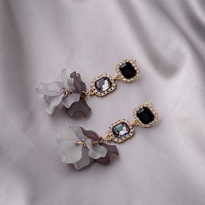 Housewarming, Business, Wedding, Travel, Birthday, Festival Occasion Flower Arylic Earrings