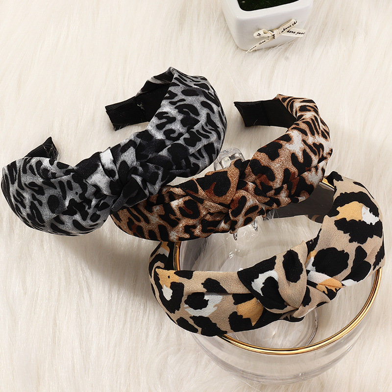 Korean Wide-brimmed Leopard Print Cross Headband display picture 3