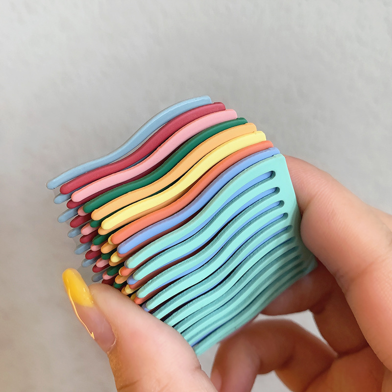 8g Weight Headwear Classification Metal Material Women'S Gender Simple Style Style Orange, Grey, Pink, Purple, Red, Green, Gold, Silver Color Colorful Metal Hair Comb Hair Comb Bangs Comb Hairpin Hair Ornaments Korean Ins Simple Net Red Top Hair Clip Headdress 无