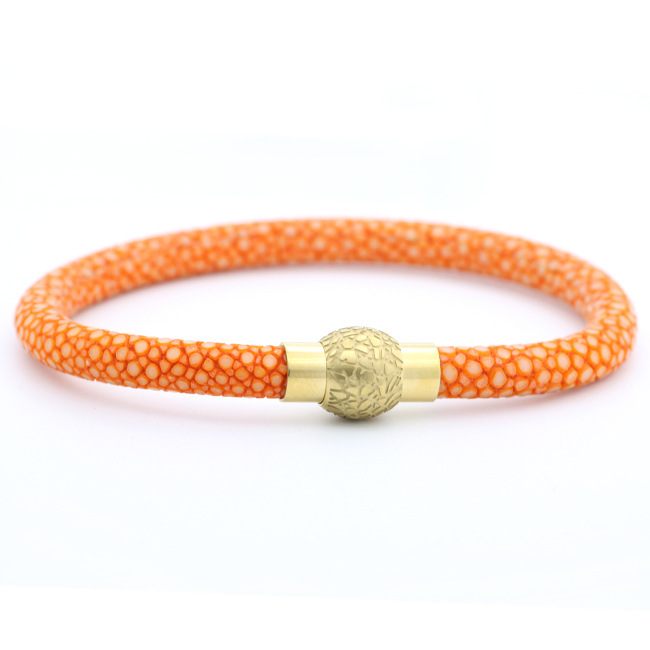 Thailand Imported Genuine Leather Orange Devil Fish Skin Bracelet 6mm*20cm Pure Hand-glued Round Rope Fish Skin Bracelet for Women