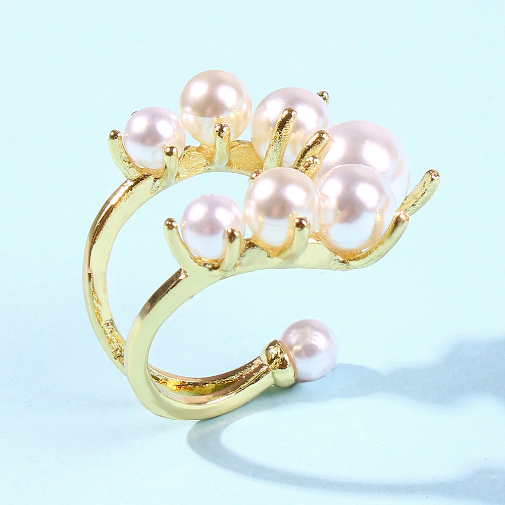 Fashion Niche Design Pearl Ring Trend Semi-open Creative Alloy Ring Wholesale Niihaojewelry display picture 3