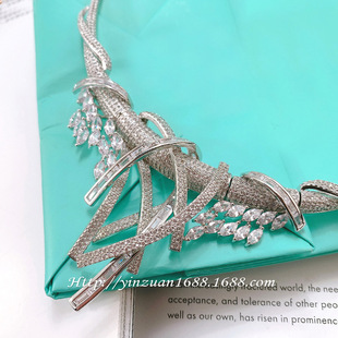 Viennois�����A ���l�r��Ů���n�溆�s���b�朰ٴ��� T800103A