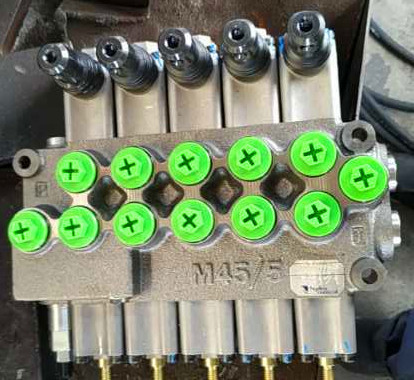 HC-M45 五联双控阀