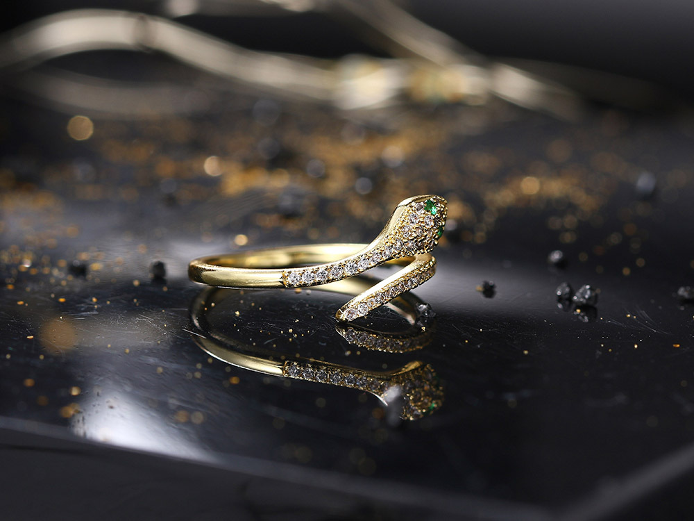 Simple Style Snake Copper Inlay Zircon Rings 1 Piece