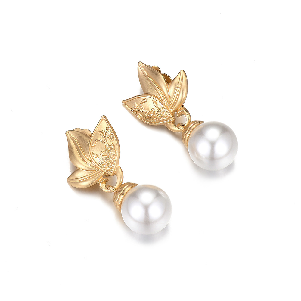 New Earrings S925 Pure Silver Earrings Pearl Earrings Leaf Earrings Wholesale Nihaojewelry display picture 8