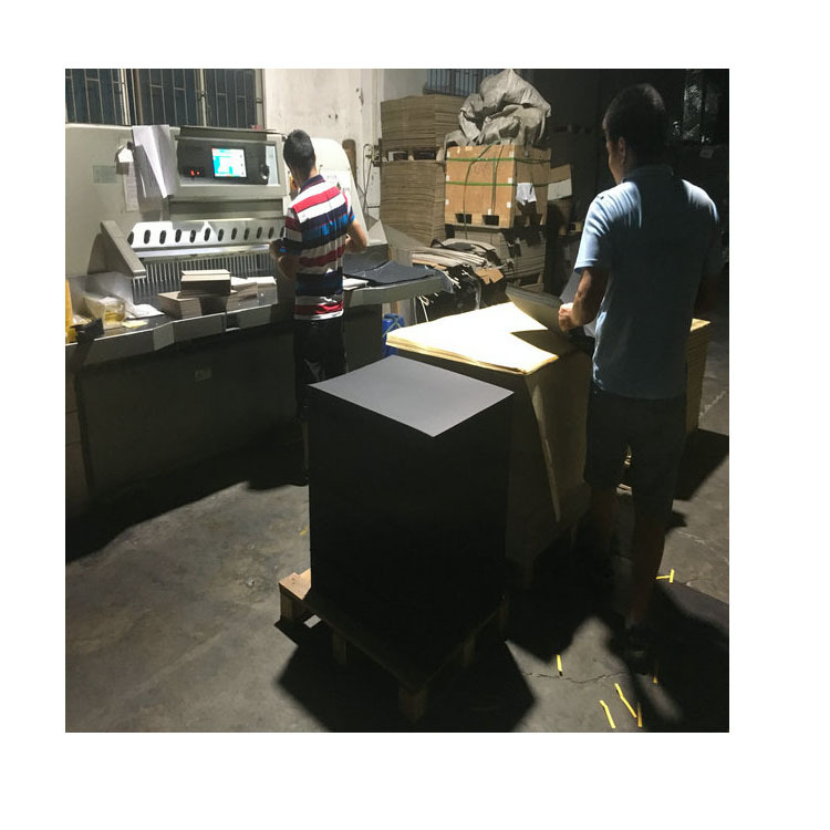 厂家批发80-450克纯木浆黑卡纸 fsc黑卡纸 红酒包装盒