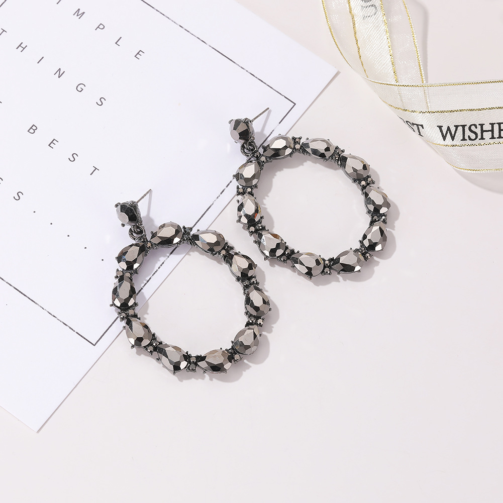 New Fashion Geometric Round Earrings For Women Wholesale display picture 5