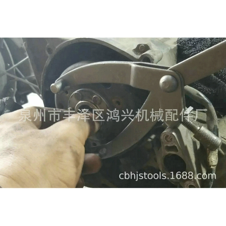Bike cassette, wrench