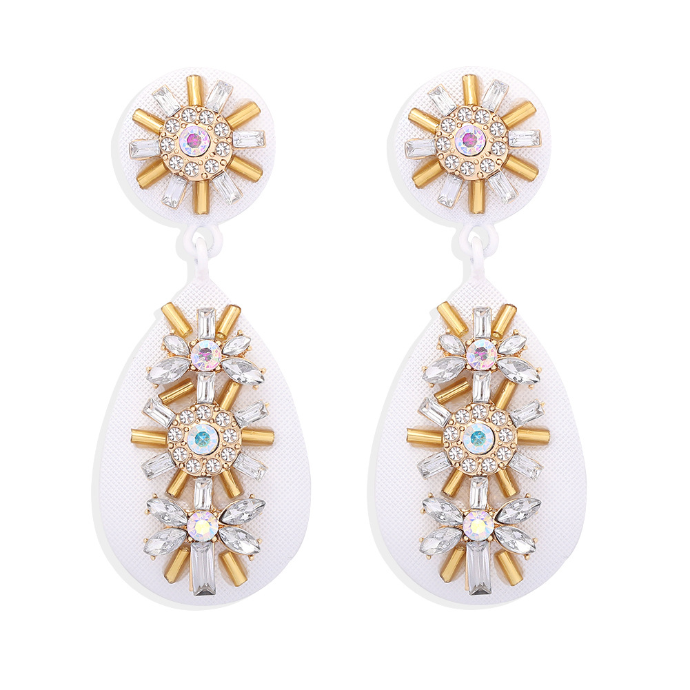 Bohemian Ethnic Style  Fashion Diamond Drop-shaped Alloy Long Earrings display picture 4