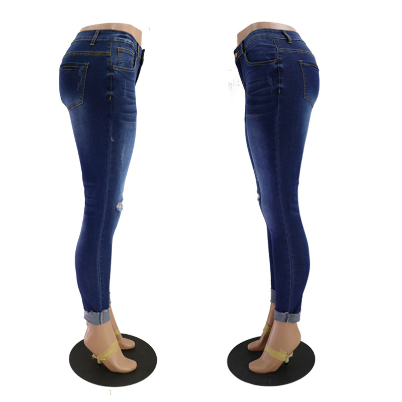 Straight cropped casual pants with torn buttocks for women's pants showing off_voghion.com