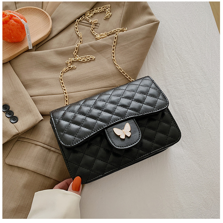 Fashion Messenger One-shoulder Diamond Small Square Bag display picture 13