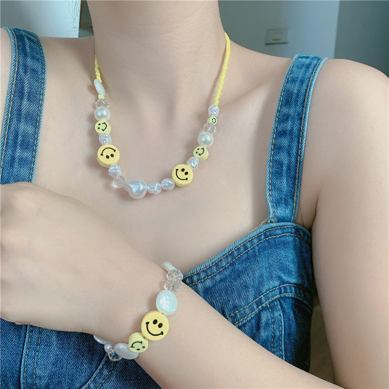 Baroque Pearl Necklace Yellow Smiley Necklace Irregular Smile Korean Style Clavicle Chain Wholesale Nihaojewelry display picture 9