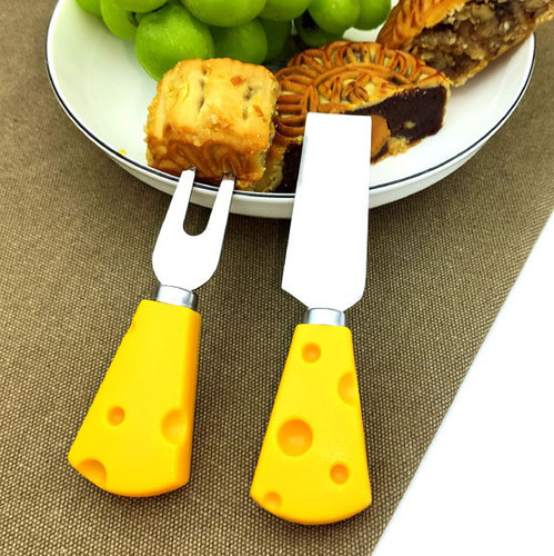 i super internet celebrity cheese cheese knife and fork snack yellow handle cheese knife mooncake knife fork spoon butter jam knife