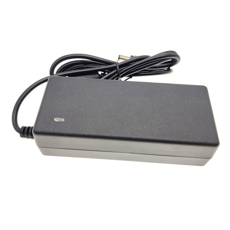 Проектор, адаптеры питания, зарядное устройство, 15V, 15V