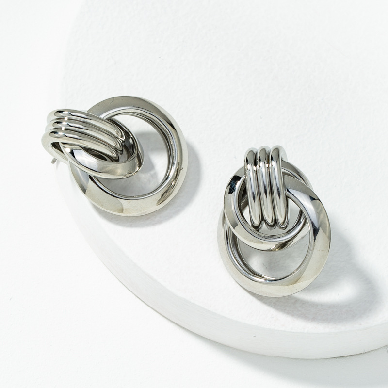 Aretes De Moda Simples De Metal display picture 3