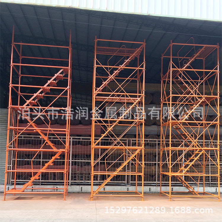 厂家直销 建筑路桥施工安全爬梯 梯笼 箱式 75型香蕉式安全爬梯