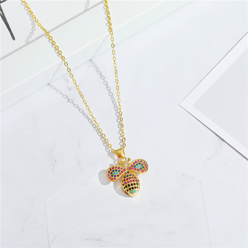 Korean Trendy Cute Personality Colorful Crystals Zircon Bee Pendant Necklace Clavicle Chain Safety Chain Female Cross-border Sold Jewelry display picture 6