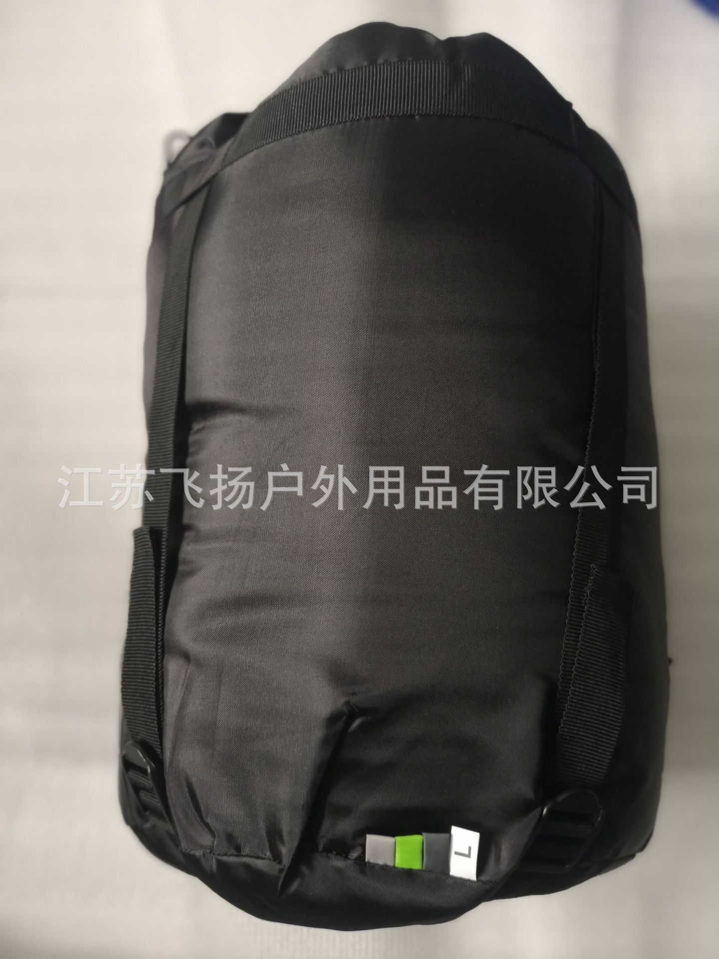 迪威诺灰拼绿外包.jpg