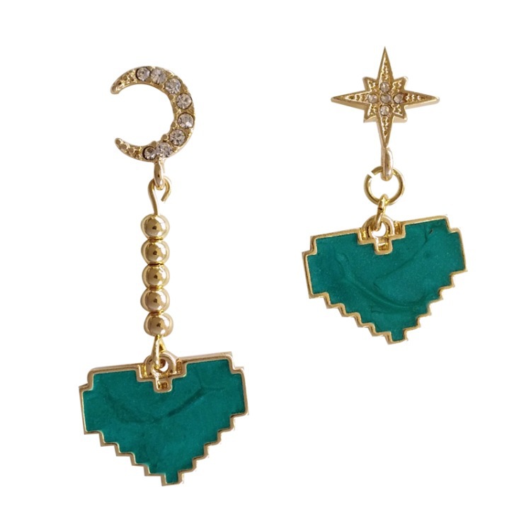 Élégant Coeur Simple Sauvage Boucles D'oreilles Japonais Et Coréen Personnalité Xingyue Menthe Vert Dripping Huile Bijoux Boucles D'oreilles Vintage Boucles D'oreilles Femme display picture 7