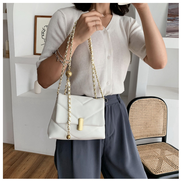 Popular New  Shoulder Messenger Bag Fashion All-match Square Bag Wholesale display picture 8