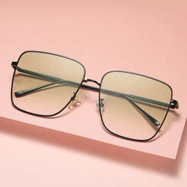 20新款金属方形眼镜时尚太阳镜潮金属大框墨镜牛油果绿太阳镜