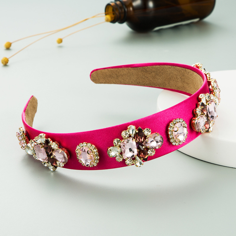 Retro Baroque Multicolor Fabric Alloy Inlaid Glass Diamond Headband display picture 5