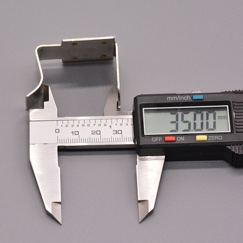 11223165596_1412687398