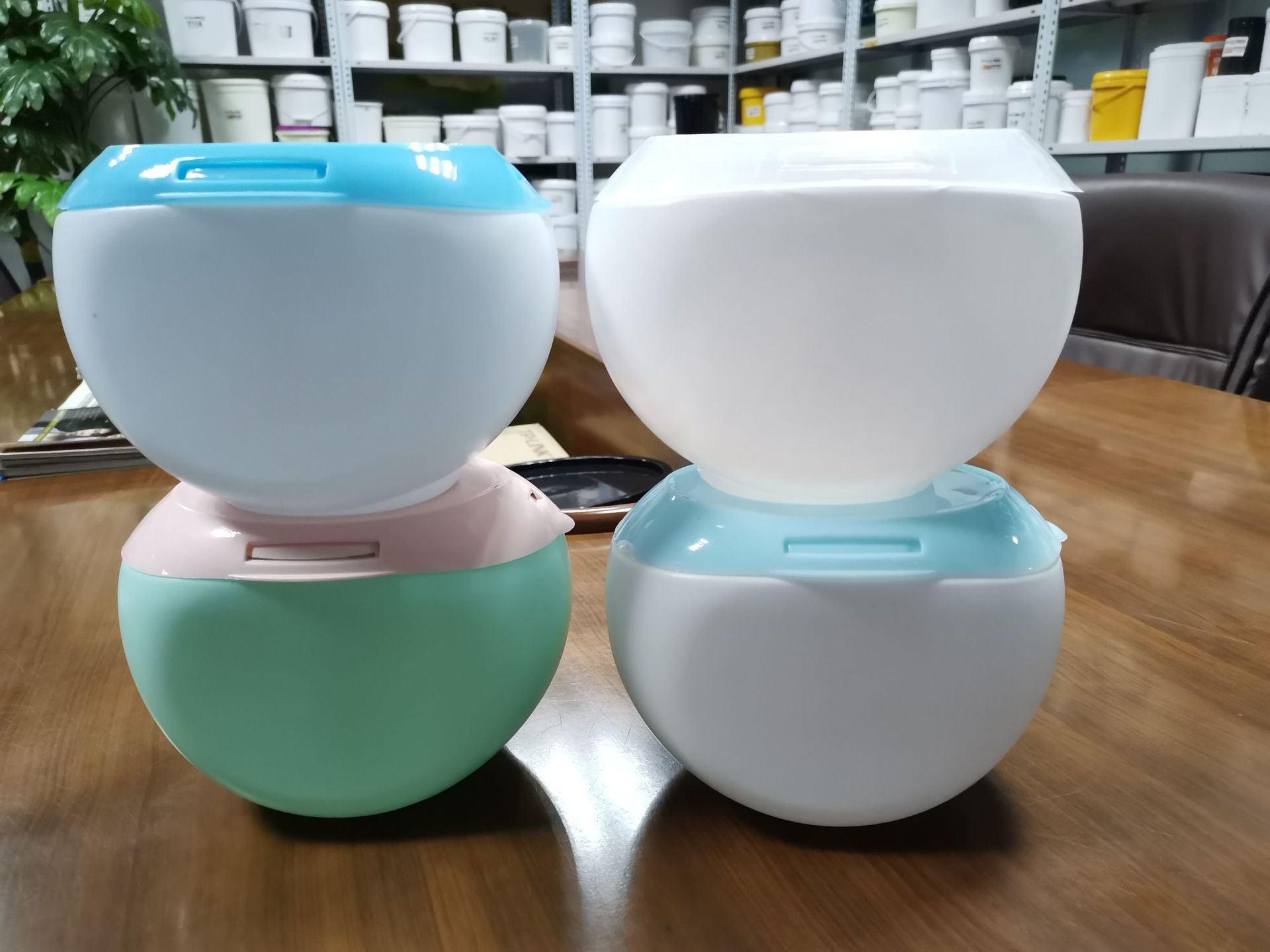 厂家货源洗衣凝珠包装盒洗衣凝珠盒80颗装塑料盒定制护衣留香球盒